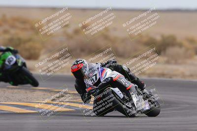 media/Dec-16-2023-CVMA (Sat) [[bb38a358a2]]/Race 4 Formula Middleweight/